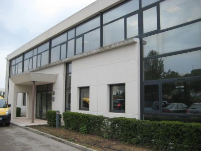 Bureau Aix-en-Provence 97m² Location bureau Aix-en-Provence Bouches-du-Rhône OLBUR2114976 0